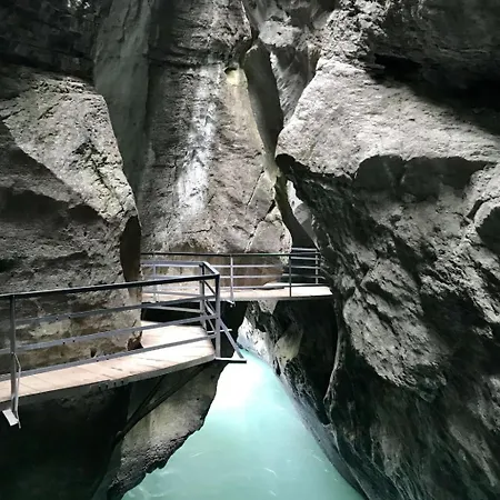 Blair Kreuzgasse 14 6-bettwohnung By Interhome * Meiringen